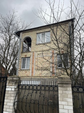Здам в оренду будинок на Осокорках  вул.Садова,63 - фото 1