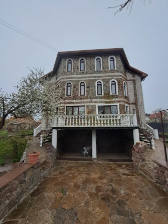 Здам 3 поверховий будинок 300м2 Русанівські Сади - фото 1