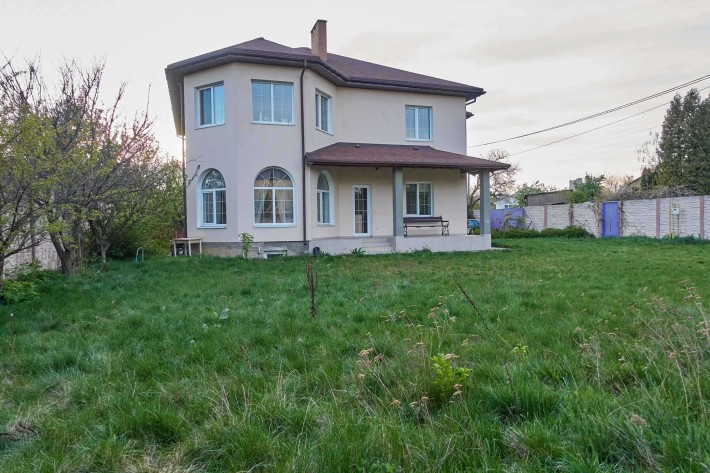 Дом 130м М. Академгородок 500м. Можно на сезон или на год. - фото 1