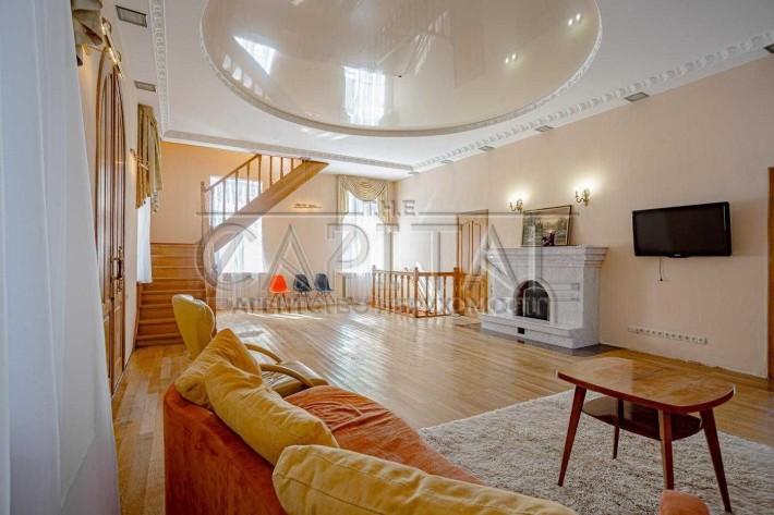Оренда будинку 450м2, 25сот, 5кім з прекрасним панорамним видом - фото 1