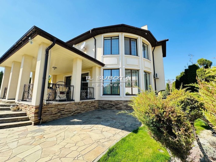 Дом с бассейном Новоалександровка 220м2 Кристальный Братское Опытный - фото 1