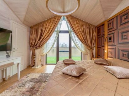 Оренда на Дніпрі, Котеджне
містечко «Золоче», будинок, С.
Вишеньки Вишенки