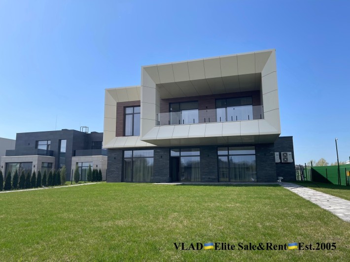 Романків. Перша оренда! НОВИЙ Сучасний будинок виходом на озеро! - фото 1