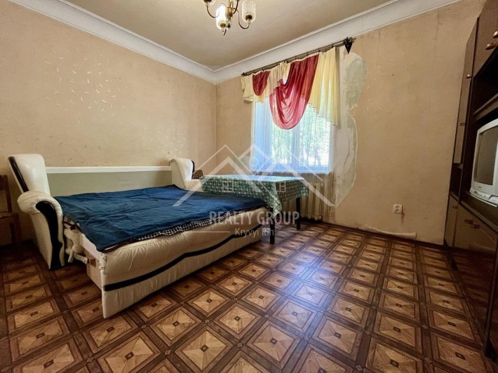 Продаж 3к сталінки з окремим входом на соцмісті (Вадима Гурова) - фото 1