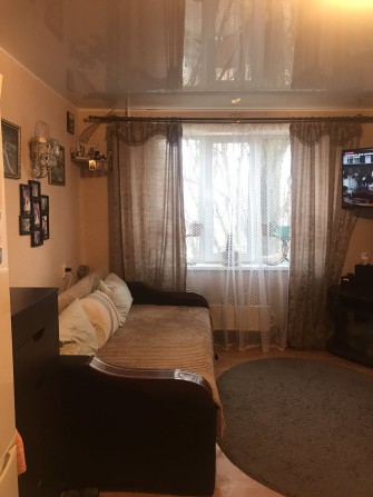 Продам кімнату в сімейному гуртожитку Незалежності - фото 1