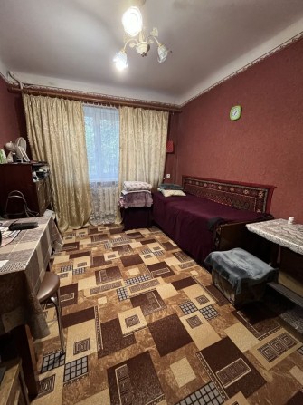 Продам три кімнати у гуртожитку по Чорновола 120/1, 1/4/ц - фото 1