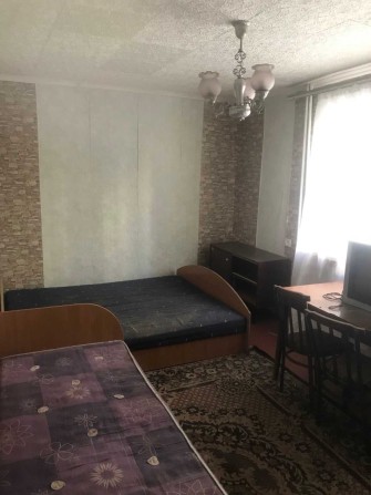 Продам кімнату в комуні - фото 1
