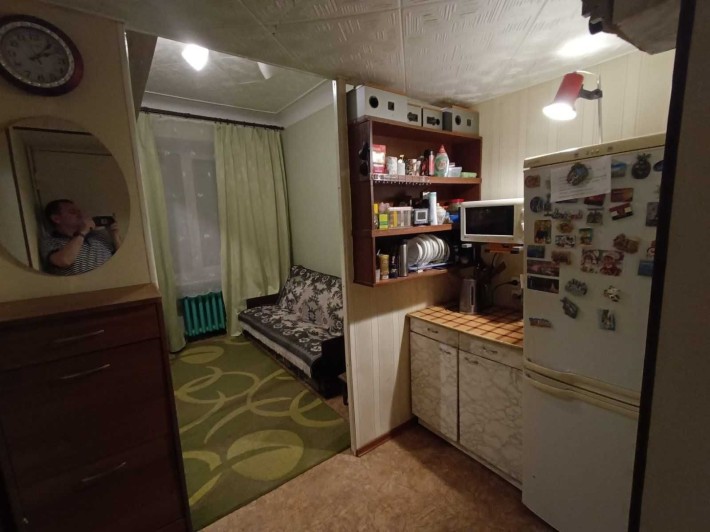 Продам 2-к.гостинку возле м.ХТЗ - фото 1