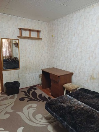 Продам кімнату в гуртожитку загальною площею 18.8 м²,  вул. Радісна. - фото 1