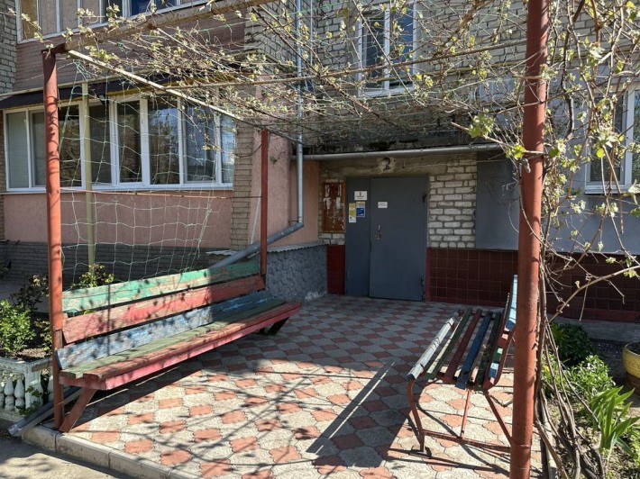 Продається 3-х кімнатна квартира з гаражем. - фото 1