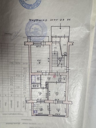 Продам квартиру на 3 районе - фото 1