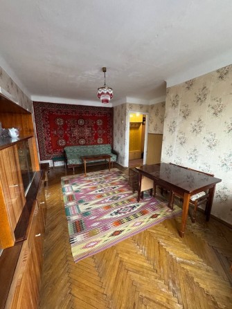Продам 2-х кімнатну квартиру у Дубні - фото 1