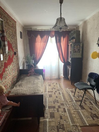 Продам 3-х кімнатну квартиру - фото 1
