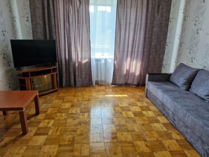 Продам 2 квартиру  р-н центрального рынка - фото 1
