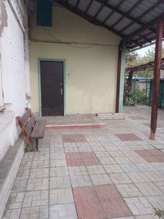 Продам квартиру район Залізничного Ринку можу по сертифікату - фото 1