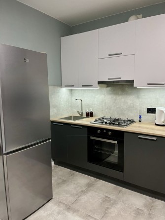 Простора 1к квартира з ремонтом та меблями в ЖК Смарт - фото 1