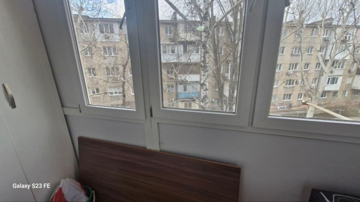 3 комнатная 56 метра район Центра  Кирпичный дом - фото 1
