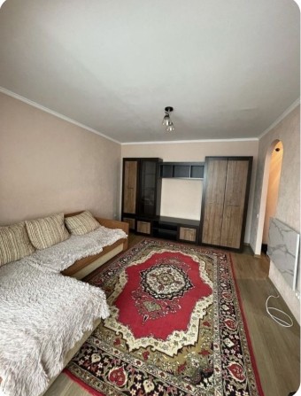 Квартира по вулиці проспект Лесі Українки 16А - фото 1