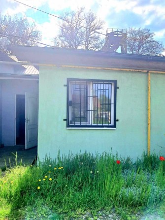 Продам 2х.ком. с пристройкой в пригороде Черноморска - фото 1