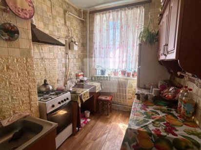 Продам 2-кімнатну квартиру біля делікатесів Кам'янець-Подільський