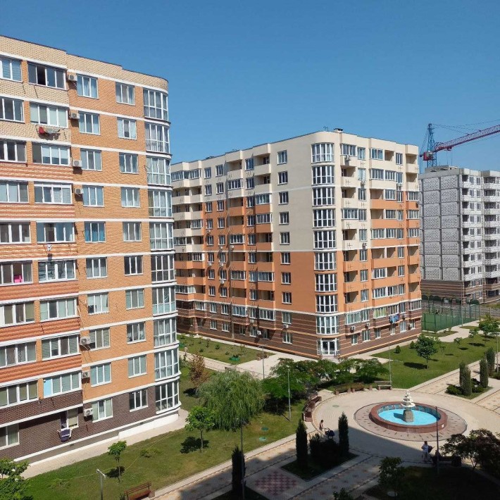 1к.квартира Кольоровий бульвар - фото 1