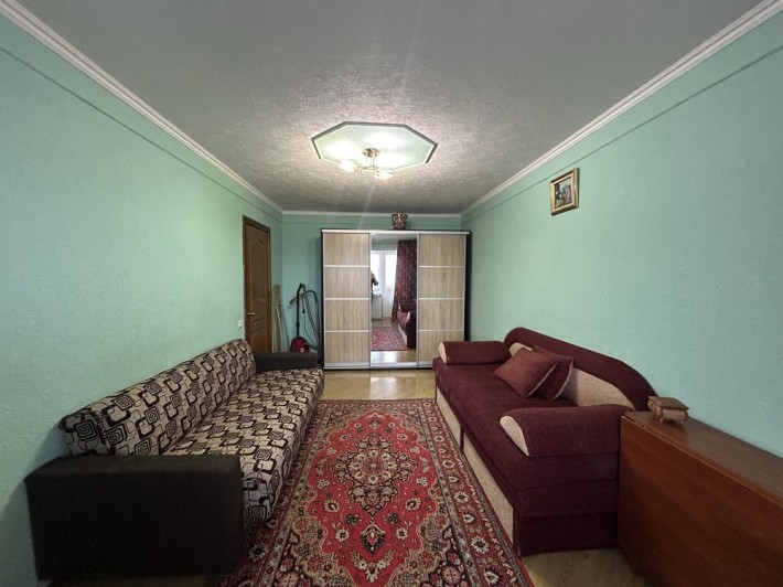 Продам квартиру на Хмельницького - фото 1