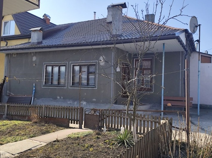 Старе місто квартира двокімнатна будинок дом будівля частина будинку - фото 1