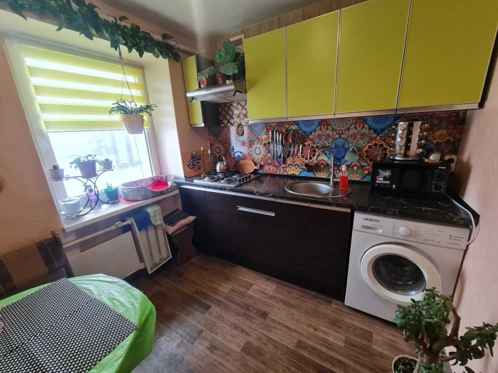 1-кімнатна 33 м², вул. Миру, центр, ремонт, 5/5 поверх - фото 1