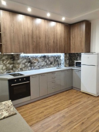 продам євродвушку в Моноліті - фото 1
