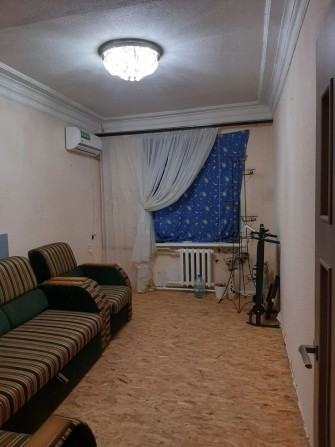 Продам 2-х кімнатну квартиру - фото 1