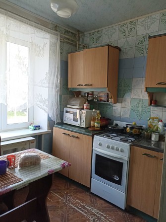 Продам трьох кімнатну квартиру - фото 1