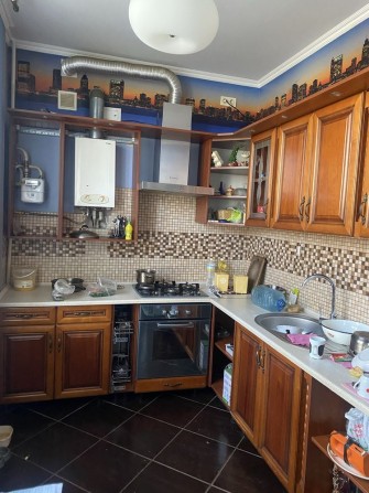 Продам 3-х кім. кв у центрі з рем у «стахановському» будинку - фото 1