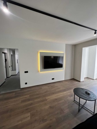 Продаж двокімнатної квартири - фото 1