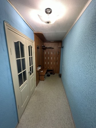 Продам 2 кімнатну квартиру - фото 1