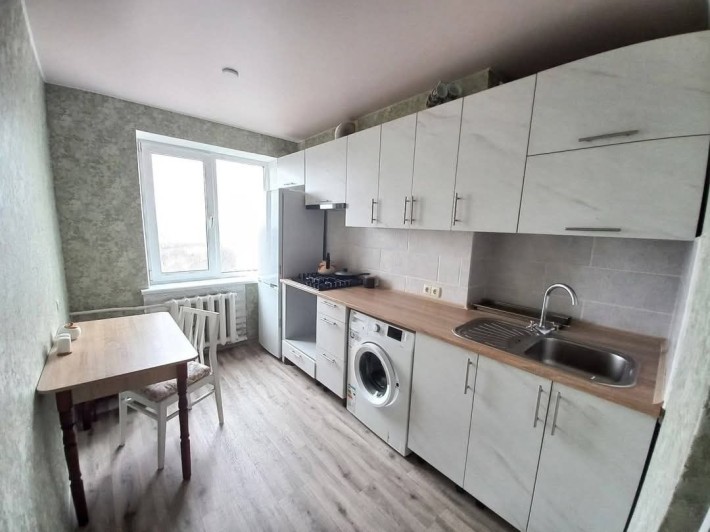 ПРОДАМ видову двокімнатну квартиру - фото 1