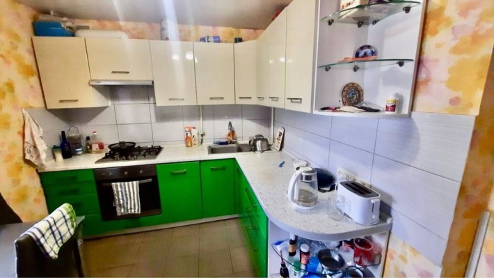 Продам 4 кімн.квартиру - фото 1