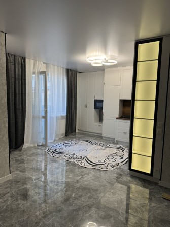Продам 2к квартиру 86 кв.м - фото 1