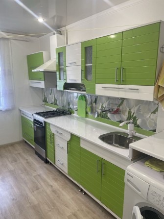 АН Продажа четырехкомнатной квартиры Центр - фото 1