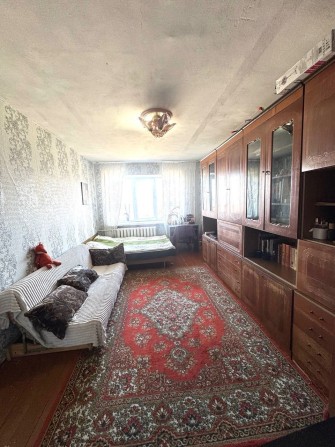 Продам 2-ух комн квартиру - фото 1