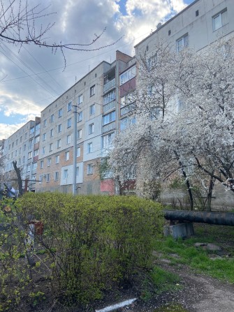 Продам 1к квартиру, 2 поверх - 35.5м2, м.Сміла, вул.Б.Хмельницького. - фото 1