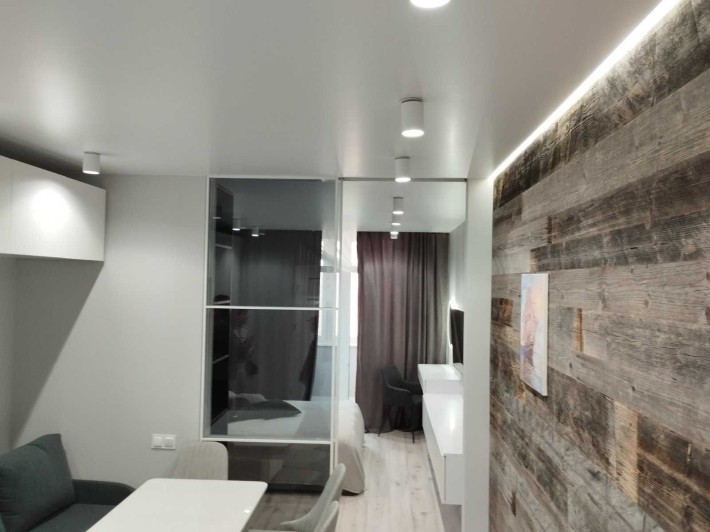 продаж квартири з ремонтом - фото 1
