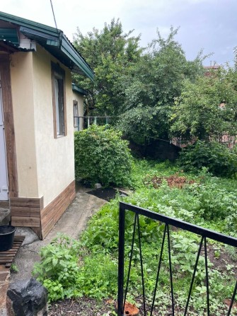 Приватні Дві нерухомості  227 к2-м  р-н мед коледж - фото 1