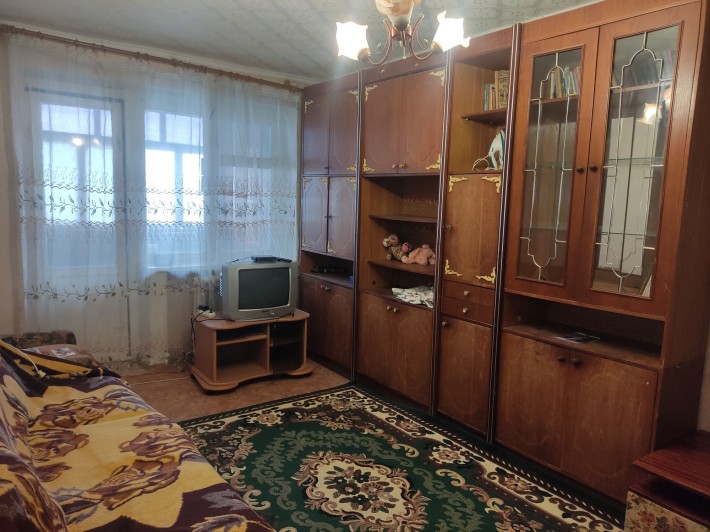 Продам затишну 1 кімнатну квартиру - фото 1