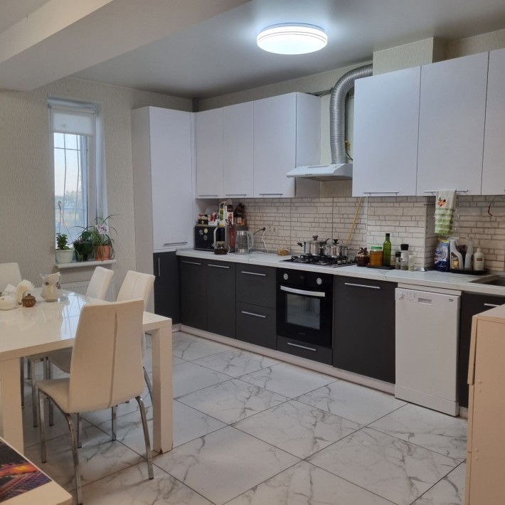 Продам 3к.квартиру в новобудові - фото 1