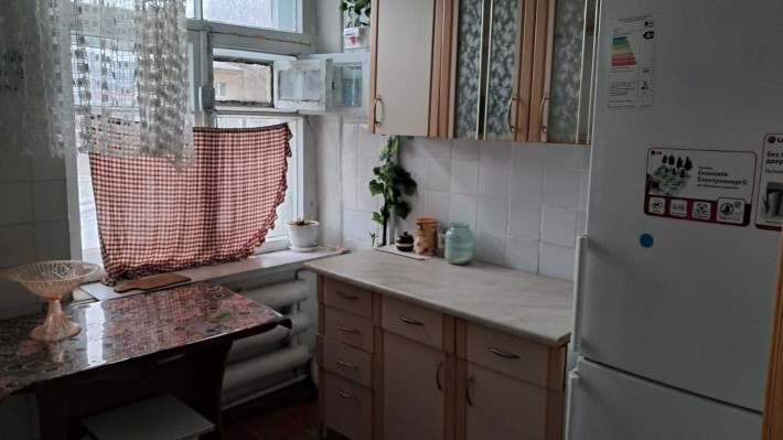 Продам 3-комнатную квартиру в Чугуеве (Авиатор) - фото 1