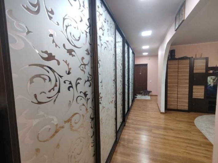 Продам ДУЖЕ ГАРНУ 3 к квартиру на Озерній! 35809 - фото 1