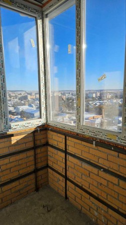 1-кімнатна квартира! 48.2м2. Світла, тепла. видова. - фото 1