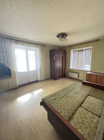 Продам 1 комнатную квартиру в районе Кристалла - фото 1