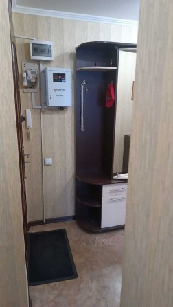 Продам большую 3-х комнатную квартиру в центре + Гараж во дворе - фото 1