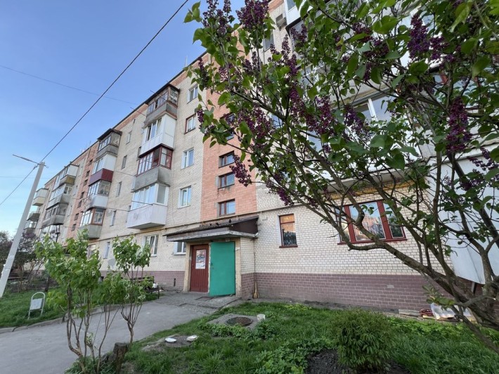 Продаж 3к квартири, м-р Гречани, площа 61м2 - фото 1